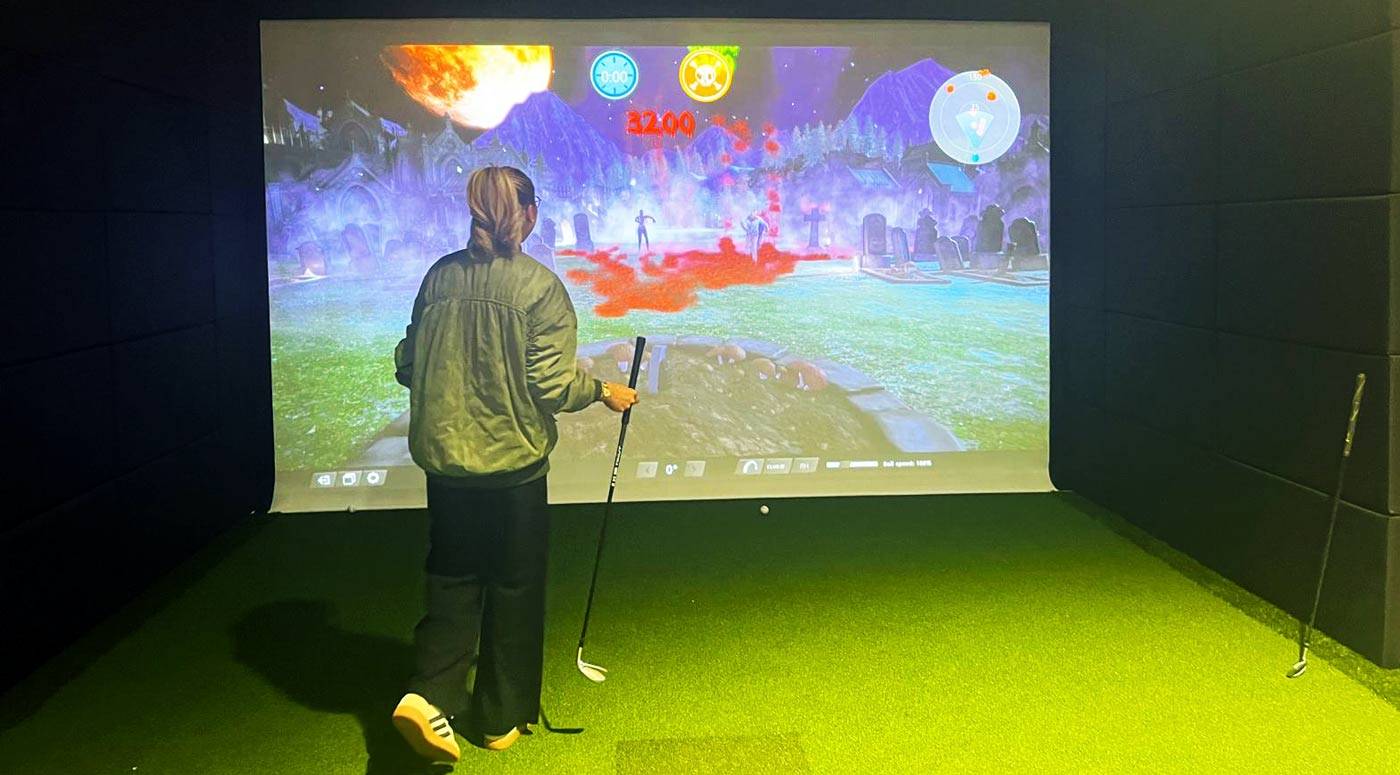 découvrez le golf indoor à audun : profitez d'installations modernes pour perfectionner votre swing toute l'année, quel que soit le temps. idéal pour débutants et passionnés.