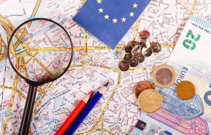 découvrez comment les investissements immobiliers peuvent vous aider à atteindre la liberté financière. stratégies, conseils et astuces pour faire fructifier votre patrimoine tout en gagnant en indépendance.