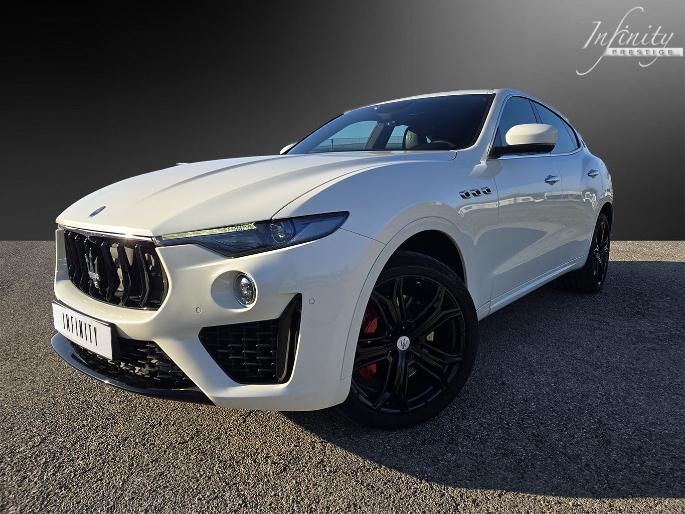 découvrez le maserati levante, le suv sportif de luxe alliant performance, élégance italienne et technologies de pointe pour une expérience de conduite exceptionnelle.