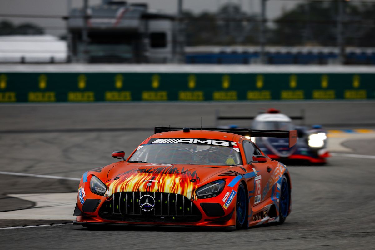 découvrez comment le pilote suisse nico müller rejoint l'écurie jdc-miller motorsport pour la saison imsa, apportant son expérience et son talent à l'équipe américaine de course automobile.