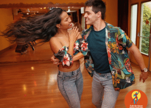 découvrez les différences entre la salsa cubaine et la salsa new-yorkaise : origines, styles de danse, ambiances et conseils pour choisir celle qui vous convient le mieux.