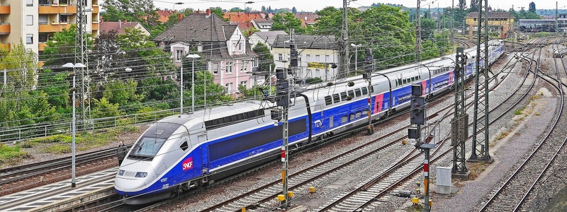 découvrez comment la collaboration avec db et sncf optimise la mobilité ferroviaire en europe à travers des solutions innovantes et des synergies stratégiques.