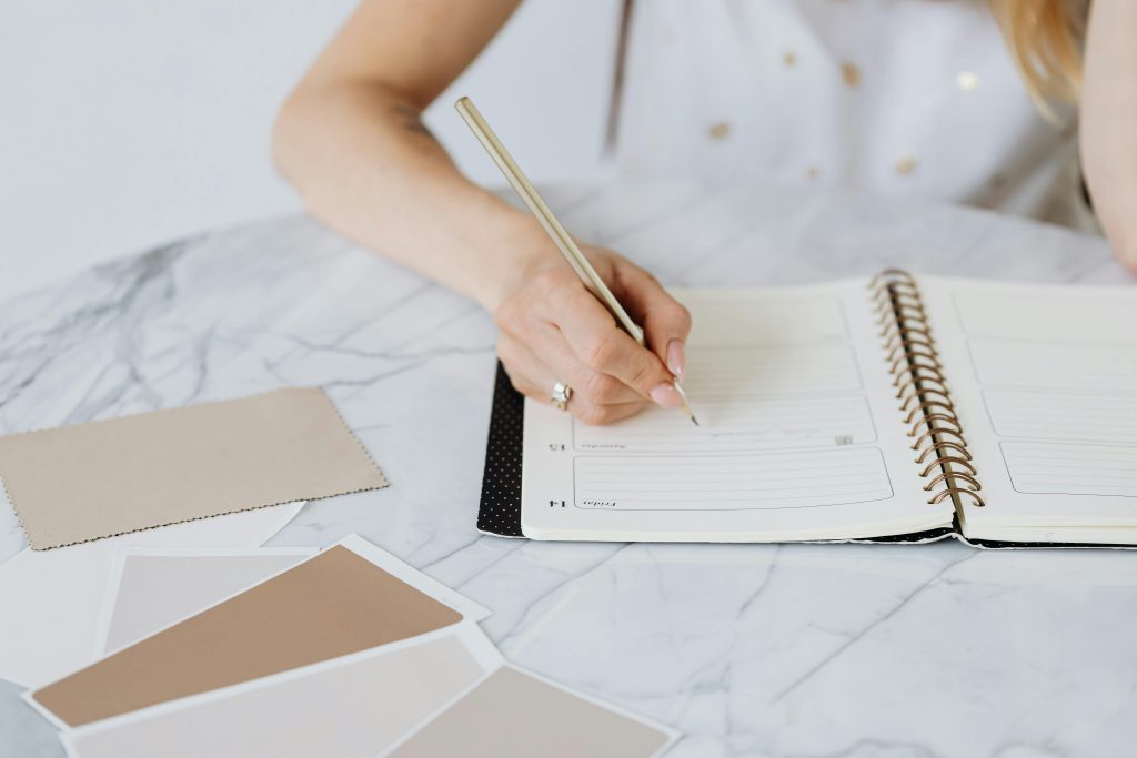 découvrez l'essentiel des compétences financières pour mieux gérer votre argent, prendre de bonnes décisions et sécuriser votre avenir financier. conseils pratiques et explications claires pour tous les niveaux.