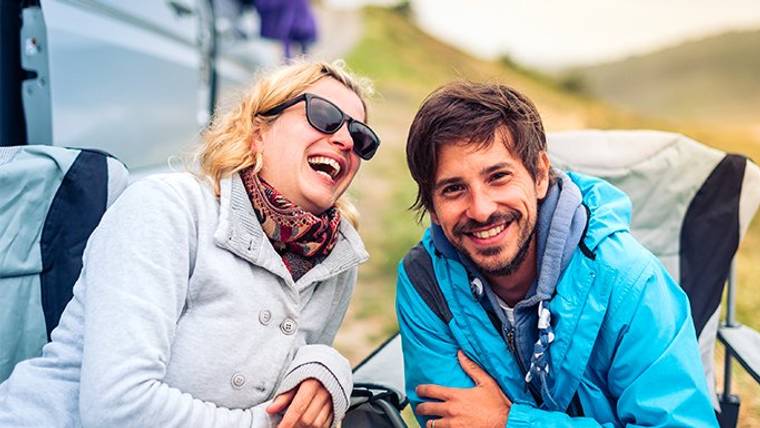 profitez d'un échange de maison cet automne pour découvrir de nouvelles destinations tout en vous sentant chez vous. économisez sur votre hébergement et vivez une expérience authentique en toute simplicité.