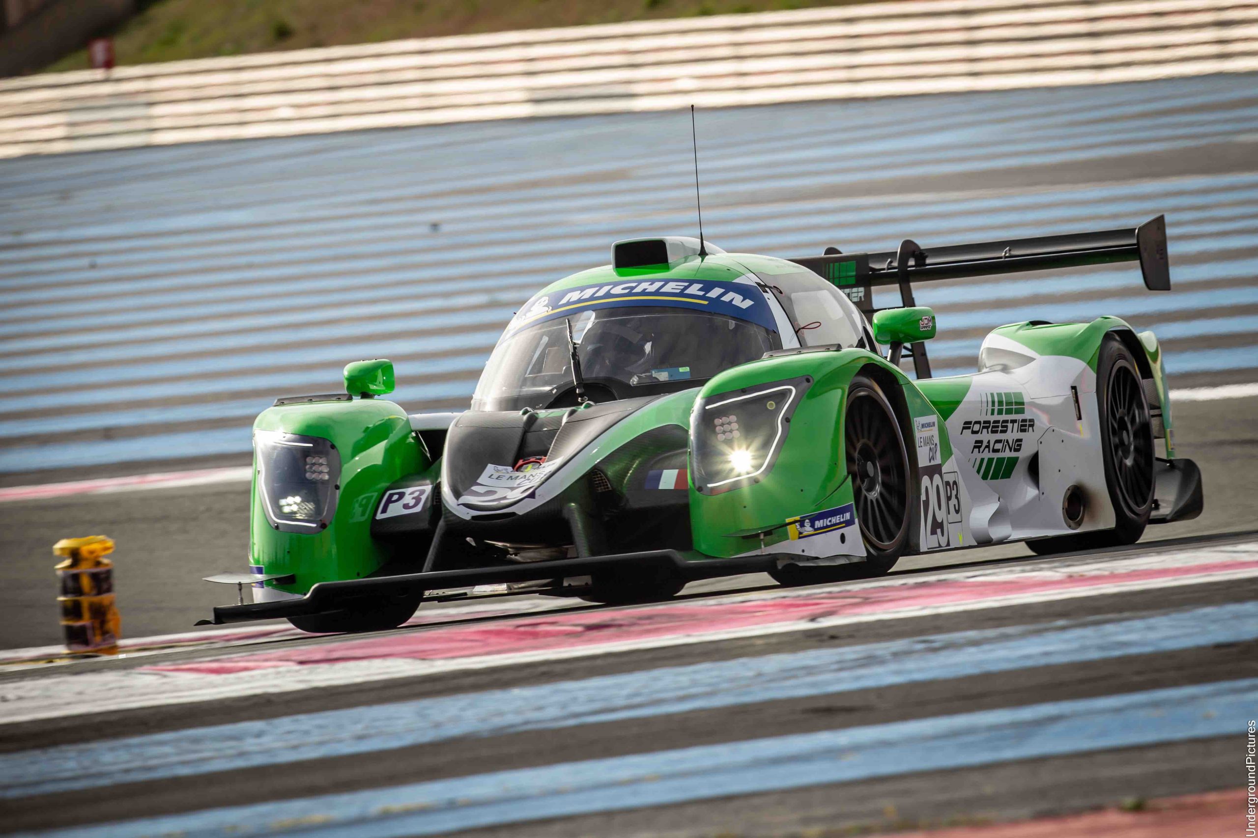 découvrez comment feld motorsports, véritables artisans du spectacle, élèvent l’art du divertissement motorisé à son plus haut niveau avec des shows époustouflants et des performances inoubliables.