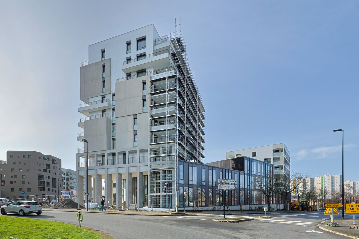 découvrez les meilleures offres de bureaux à vendre et à louer à nantes. trouvez l’emplacement idéal pour votre entreprise avec notre sélection d’espaces professionnels adaptés à tous les besoins.