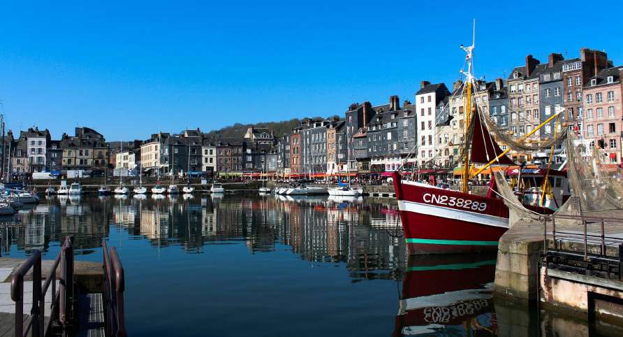 découvrez les tendances et perspectives des petites villes en 2025 : innovations, qualité de vie, attractivité et nouveaux défis pour les habitants et élus locaux.