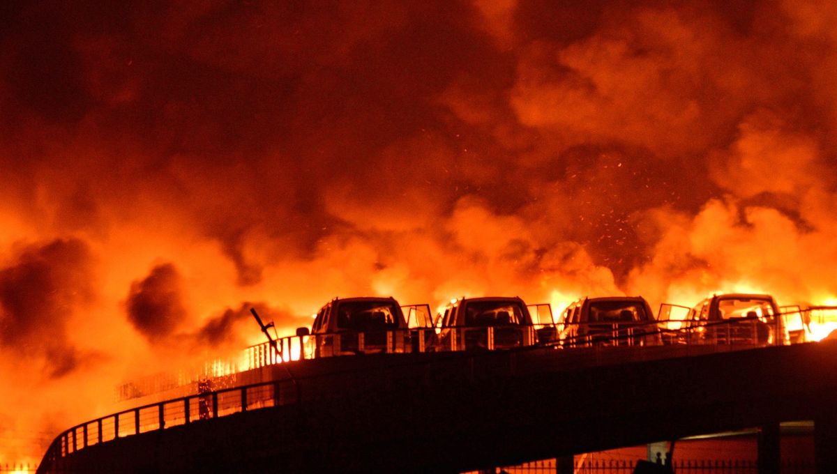 découvrez les causes et les conséquences de la pluie de feu observée récemment en chine, un phénomène spectaculaire qui intrigue scientifiques et habitants. informations, analyses et vidéos exclusives sur cet événement exceptionnel.