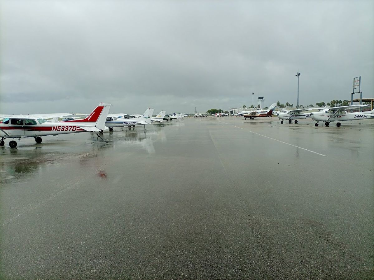 découvrez comment wijet transforme le transport aérien privé en france grâce à ses services innovants, une flexibilité inégalée et une expérience de vol haut de gamme adaptée à vos besoins.