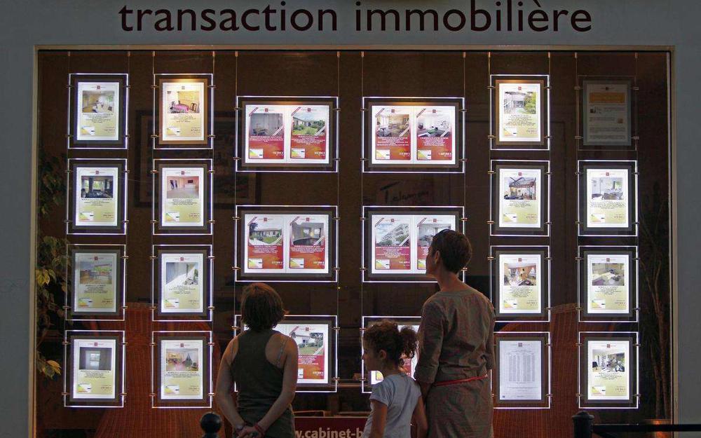 découvrez les défis actuels du marché immobilier tendu et comment les agents immobiliers naviguent dans ce contexte complexe pour mieux vous accompagner.