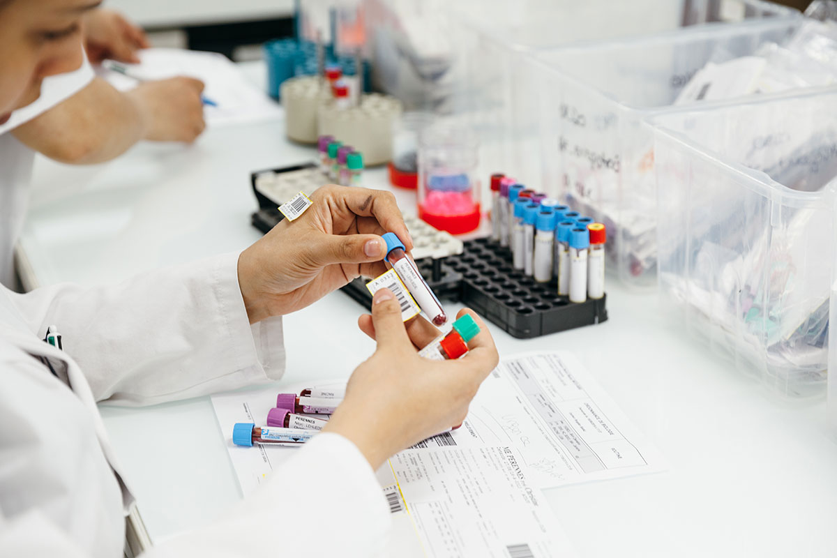 découvrez les différences entre l'analyse marketing traditionnelle et l'approche test and learn : avantages, méthodes et comment choisir la meilleure stratégie pour optimiser vos performances et booster votre croissance.