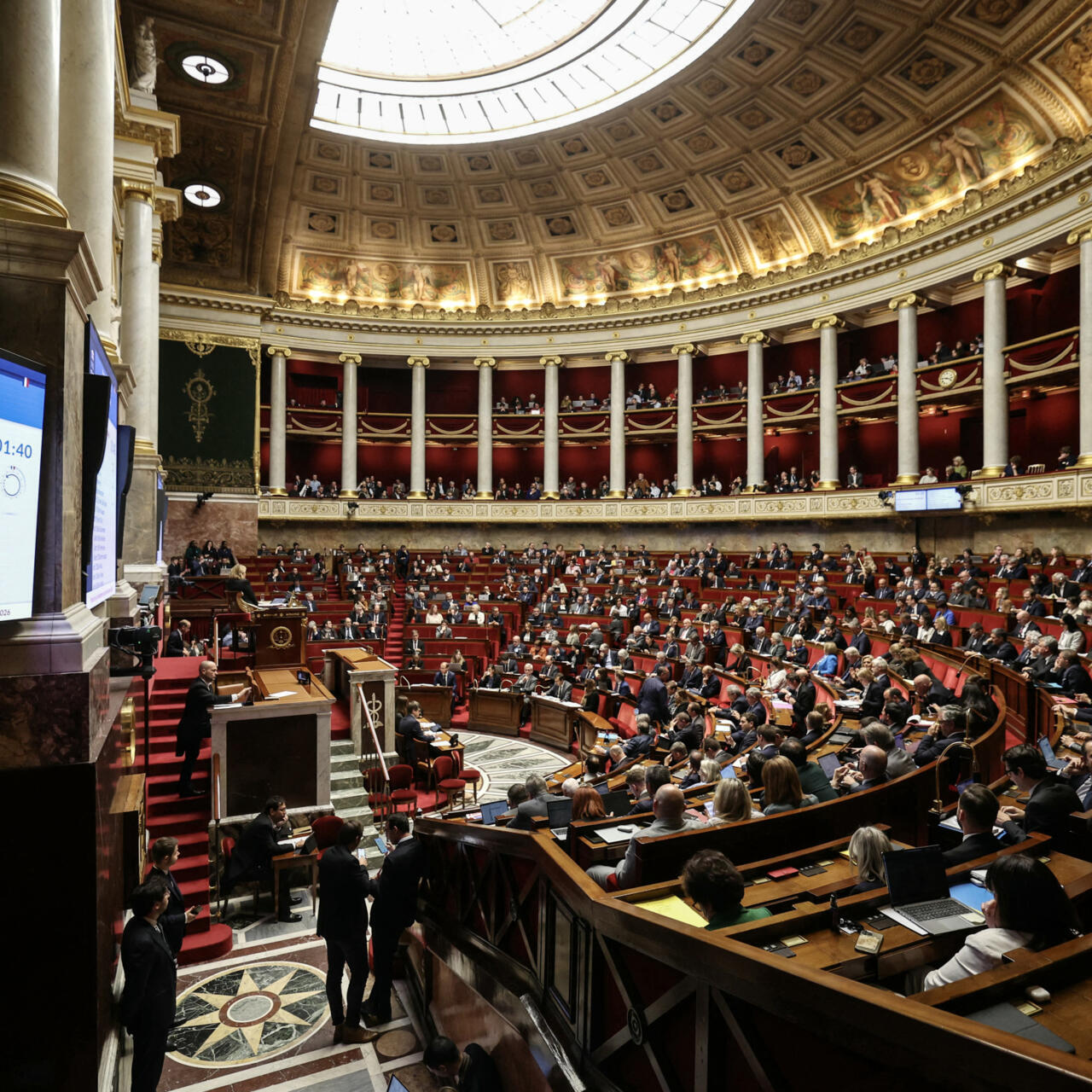 découvrez comment le sénat soutient la réforme des retraites dans le cadre du budget de la sécurité sociale, ses enjeux et impacts pour les citoyens.