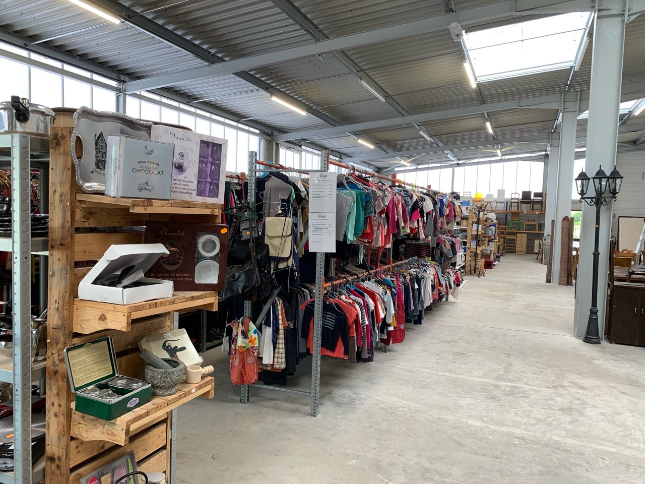 découvrez les temps forts de l'inauguration réussie de la recyclerie de vendée, un événement marquant pour le développement durable et l'économie circulaire locale.