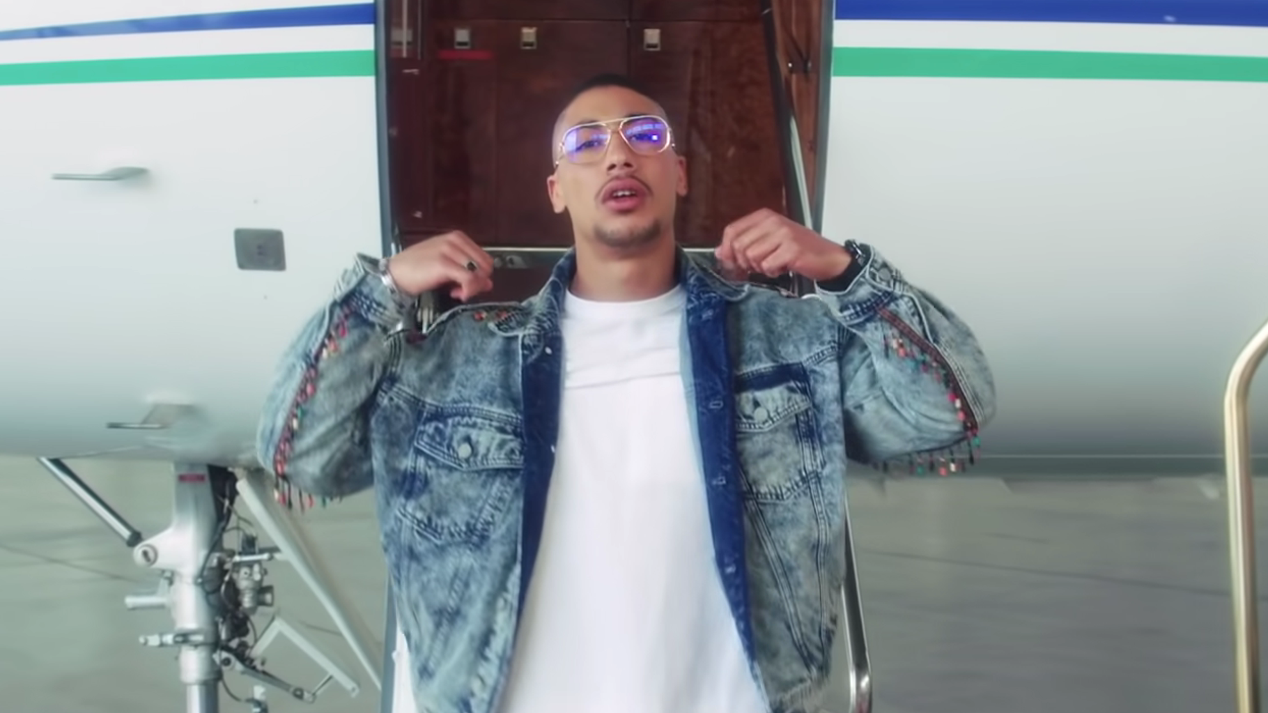 découvrez l'histoire captivante de maes et ses soupçons criminels : un récit fascinant mêlant mystère, intrigue et rebondissements inattendus. plongez au cœur d'une enquête où chaque détail compte !