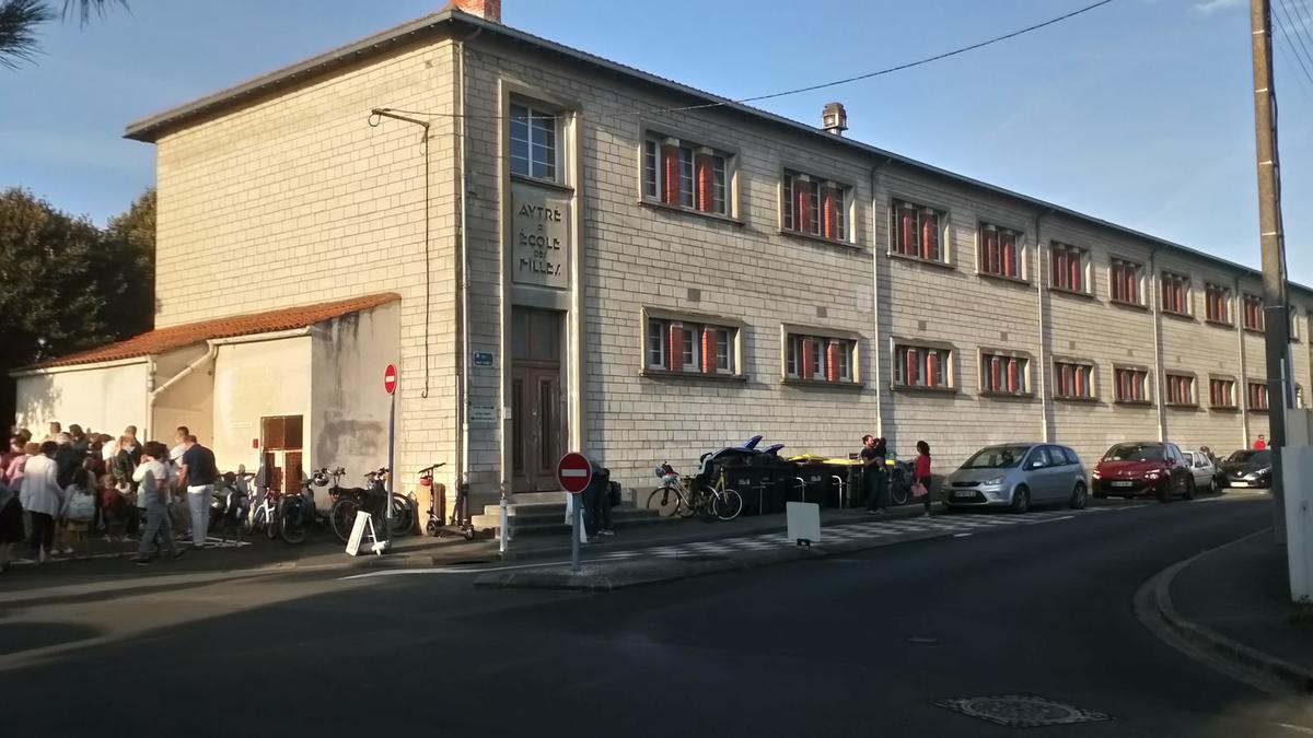 découvrez comment loisel est salué pour sa gestion financière exemplaire à aytré, assurant stabilité et croissance pour la commune.