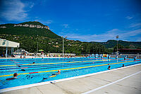 découvrez les défis financiers du complexe sportif de millau un an après son ouverture, entre investissements lourds et gestion budgétaire.