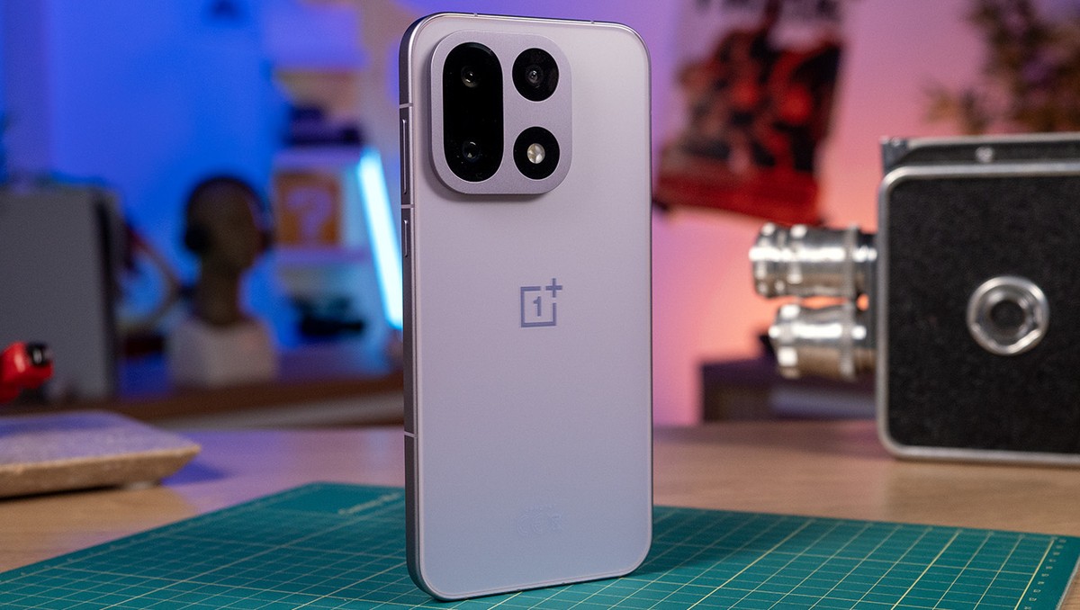 découvrez mon retour d'expérience après deux ans d'utilisation de grapheneos, un système d'exploitation axé sur la sécurité et la confidentialité.