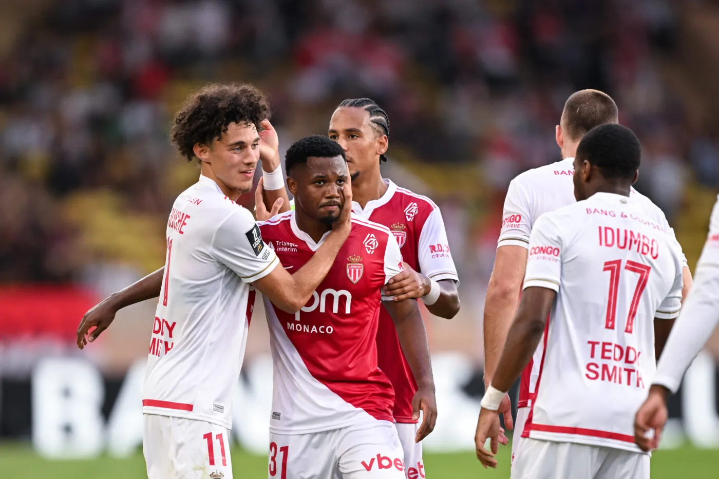 découvrez notre guide complet des cotes et pronostics en sports mécaniques pour maximiser vos gains et parier en toute confiance sur vos courses favorites.