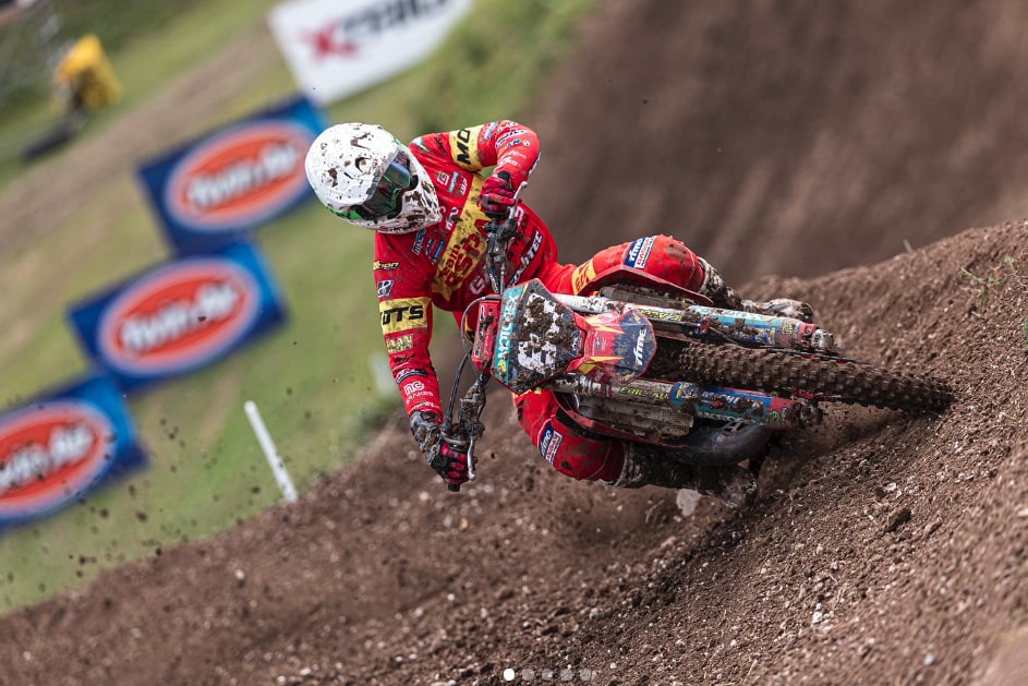 découvrez l'hommage à enzo badenas, étoile montante des sports mécaniques, célébrant son talent, sa passion et son impact dans le monde de la course automobile.