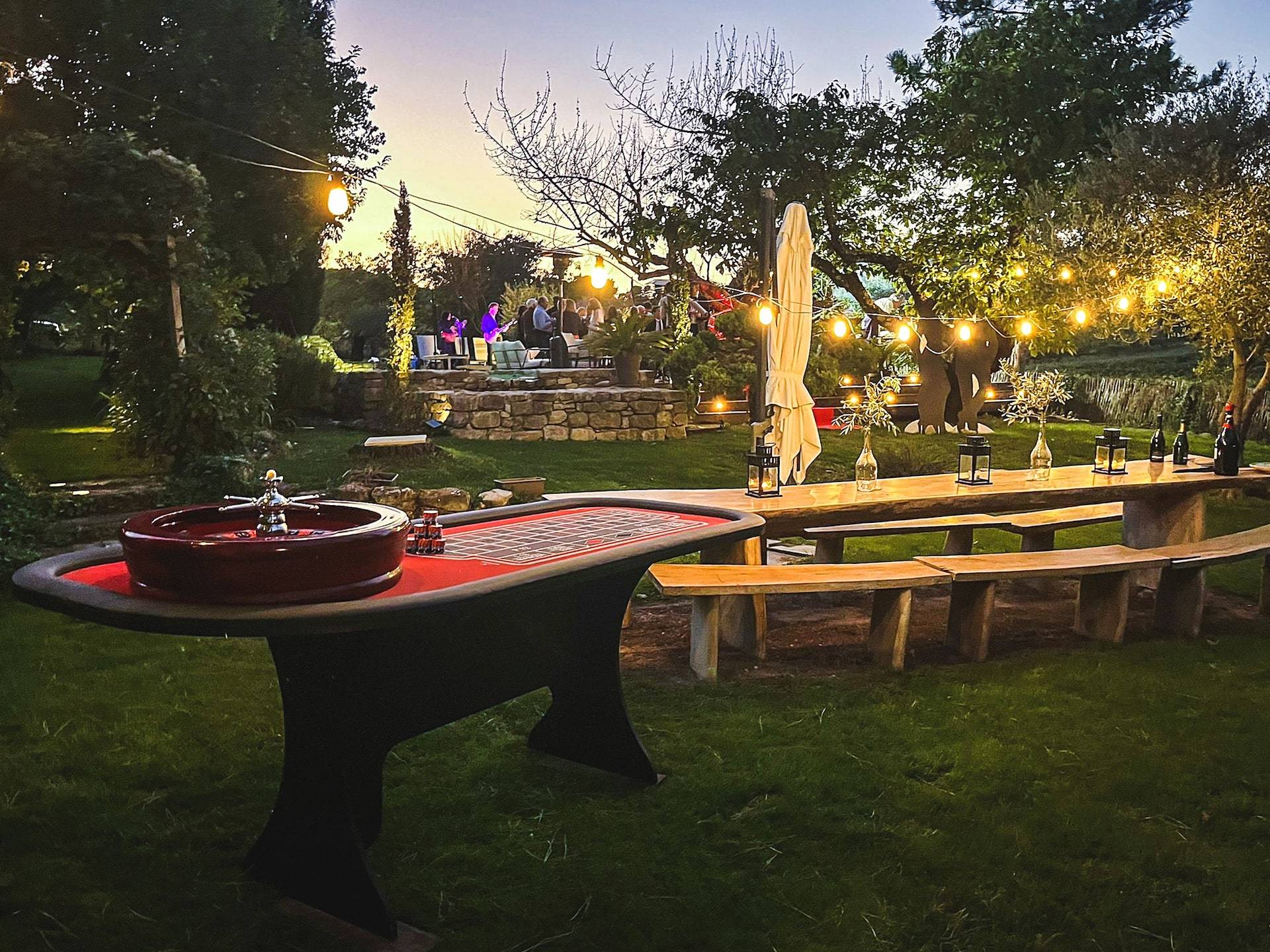 découvrez les jeux incontournables des casinos à marseille pour une expérience de jeu inoubliable entre ambiance festive et gains excitants.