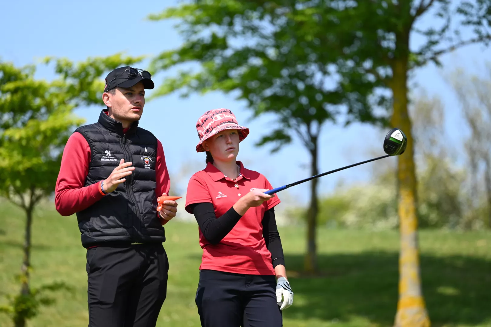 découvrez le nouveau capitaine du golf de montal et suivez ses projets pour dynamiser le club et améliorer l'expérience des golfeurs.