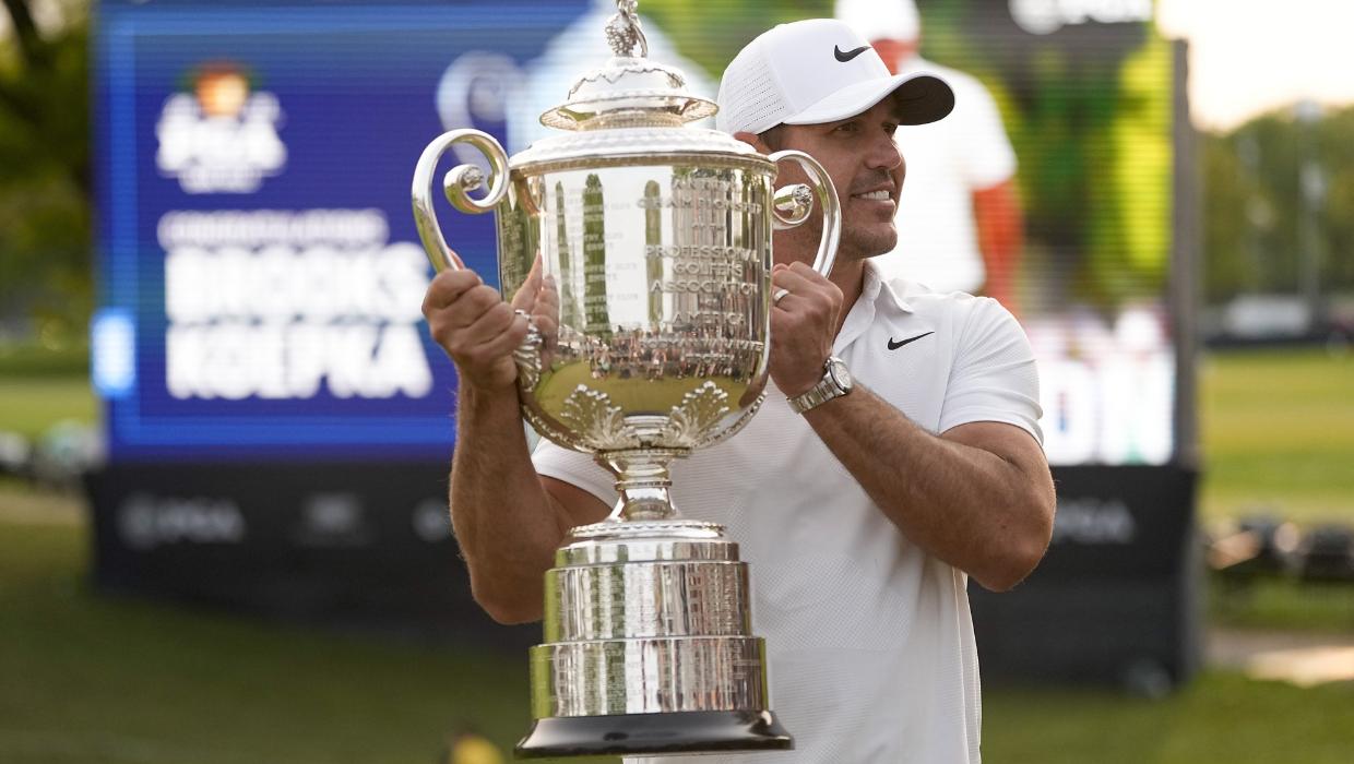 découvrez le retour triomphal de brooks koepka au pga tour, salué par les fans et les experts du golf.