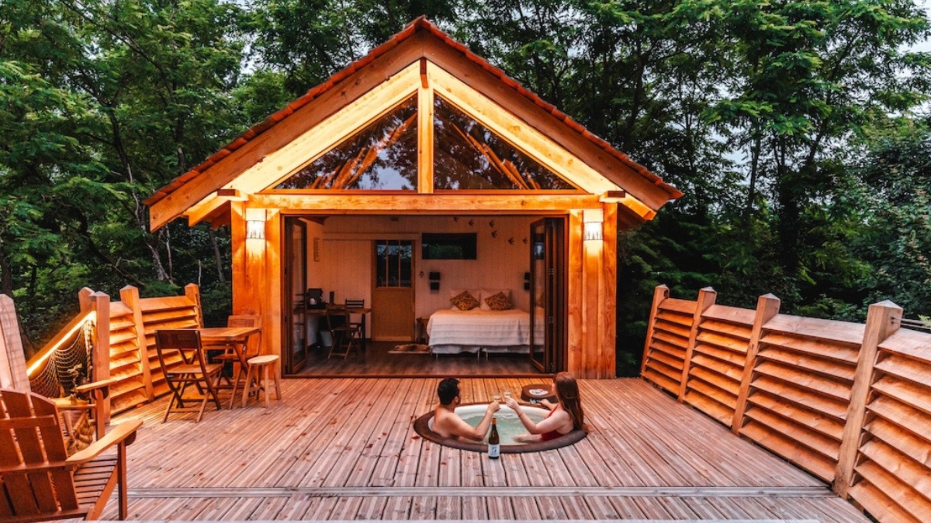 découvrez 10 trésors incontournables pour des escapades uniques en 2026. partez le temps d’un week-end à la découverte de lieux authentiques et mémorables.