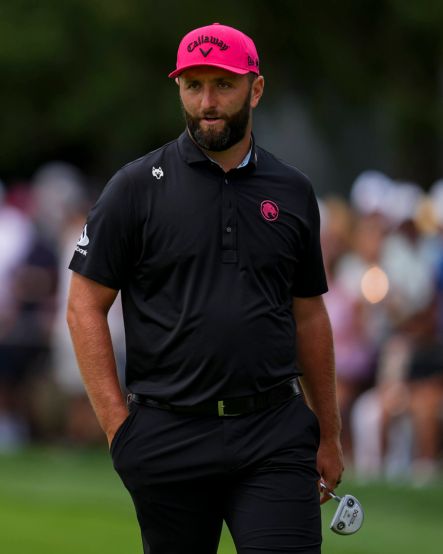 découvrez le désaccord autour des points mondiaux lors des liv series de golf et ses implications pour les joueurs et le classement mondial.