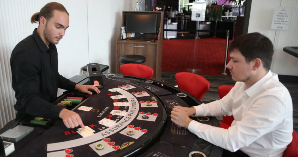 découvrez les jeux incontournables du casino de bormes, une expérience ludique et festive à ne pas manquer pour les amateurs de jeux d'argent et de divertissement.