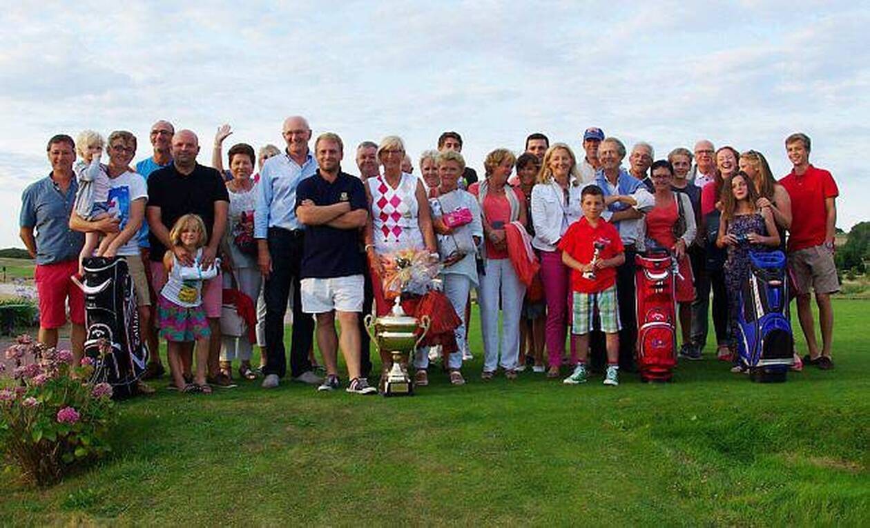 le golf d’agon-coutainville rouvre ses portes après les récentes crues, offrant à nouveau aux passionnés un parcours magnifique en bord de mer.