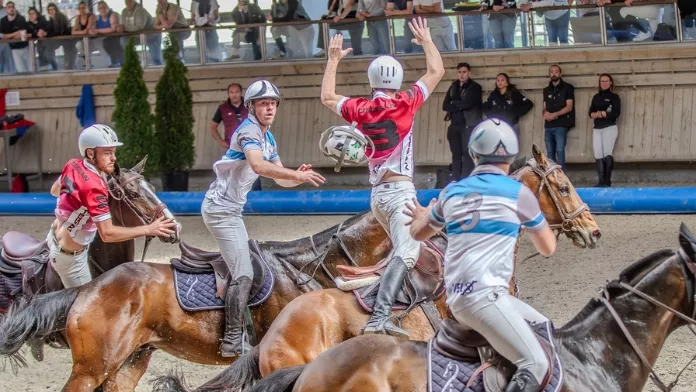 participez au tournoi de horse-ball à deauville, un événement sportif équestre alliant adresse et esprit d'équipe dans un cadre exceptionnel.